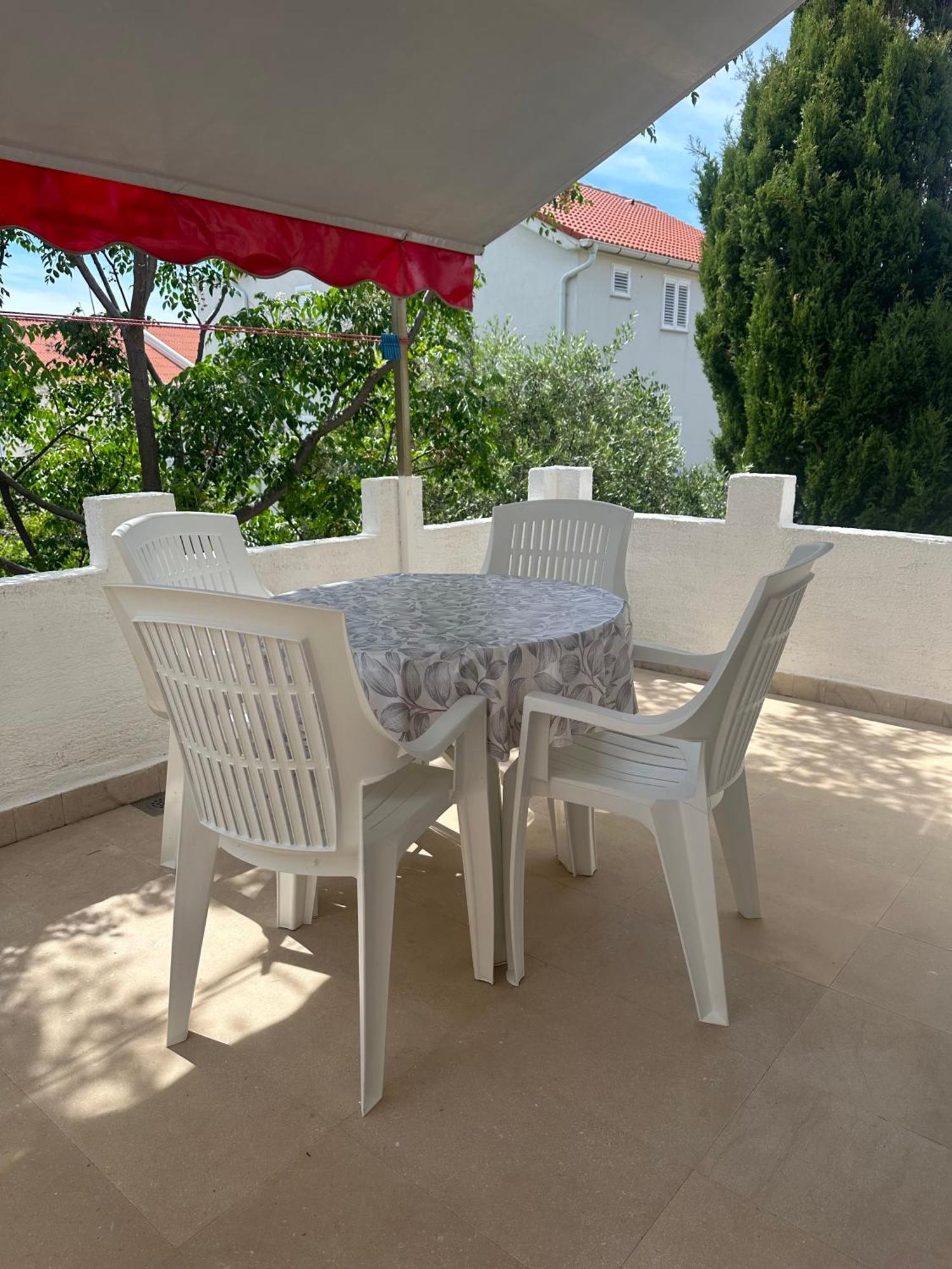 Apartmani Marko Novalja Exterior foto